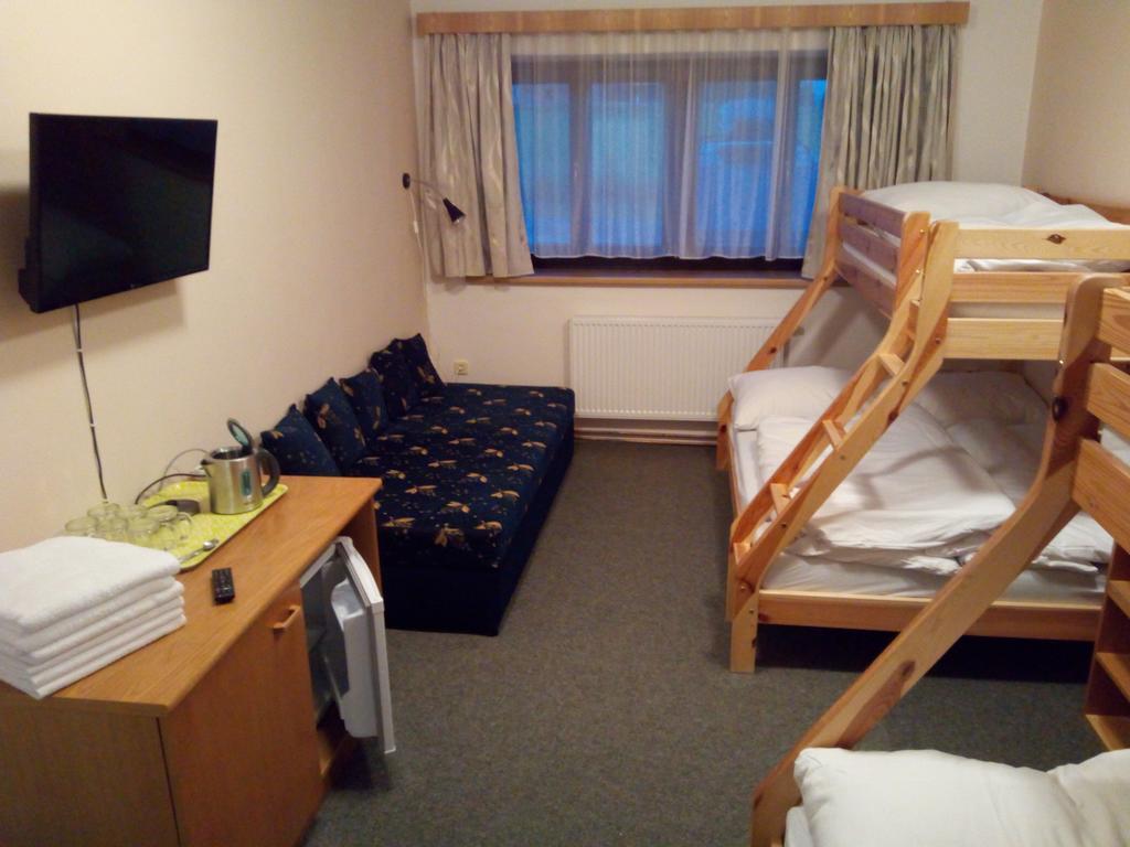 Orlik Rejviz Hotell Exteriör bild